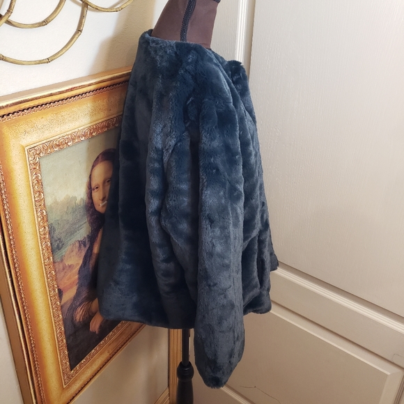 Nwt 2x 18 20 faux fur jacket green - Picture 4 of 10